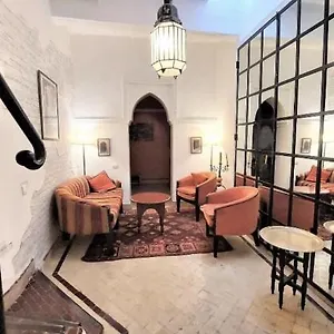 Privatise Jusqu A 5 Personnes A 5 Minutes Place Jemma El Fna Loue Avec Menage Et Petit Dejeuner Compris Сasa de vacaciones Marrakesh