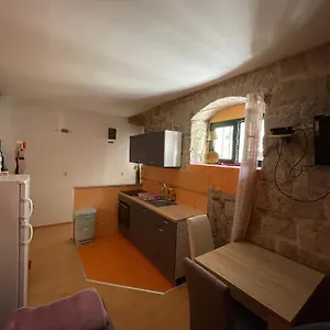  Apartamento Eliana